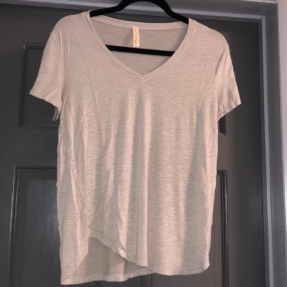 High End Hippie Tee - Picture 2 of 6